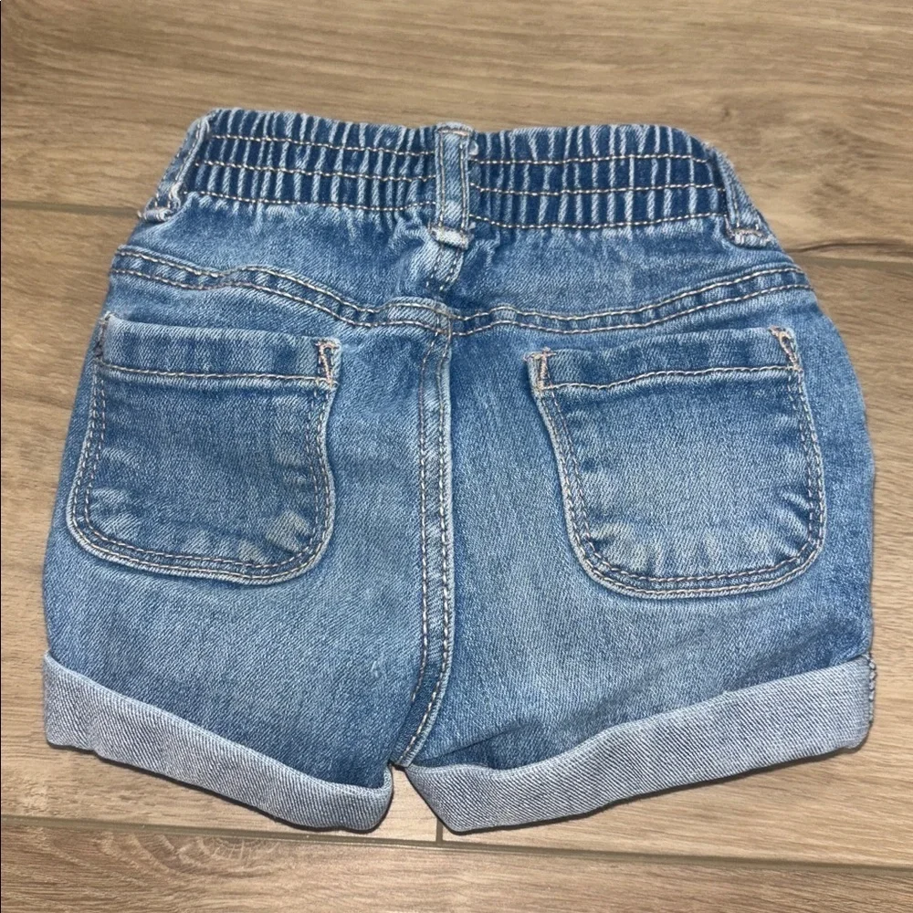 Old Navy Light Blue Denim Shorts girls size 12-18 months with bow detail